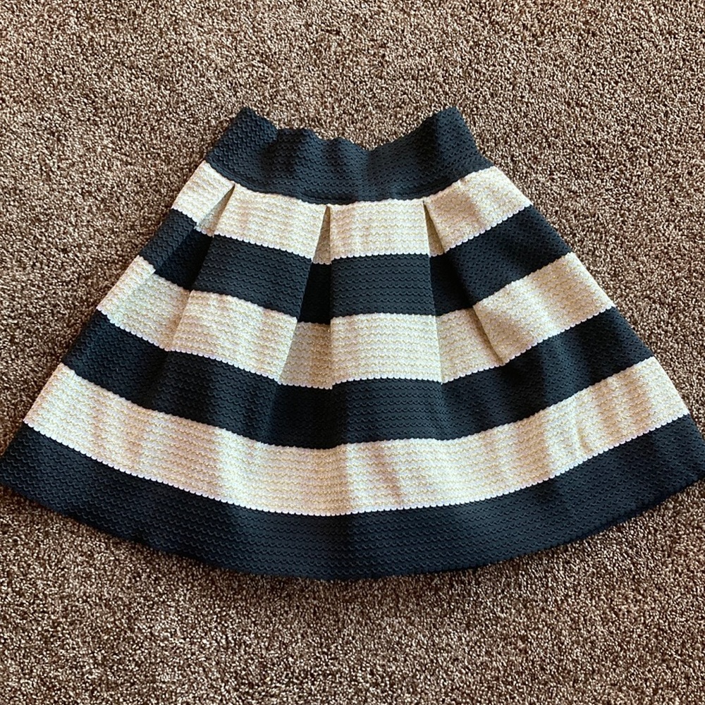 Black and gold skirt